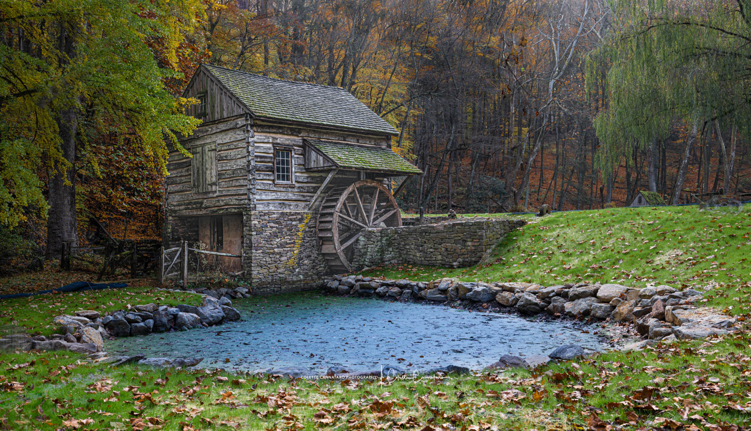 A beautiful watermill in Pennsylvania.